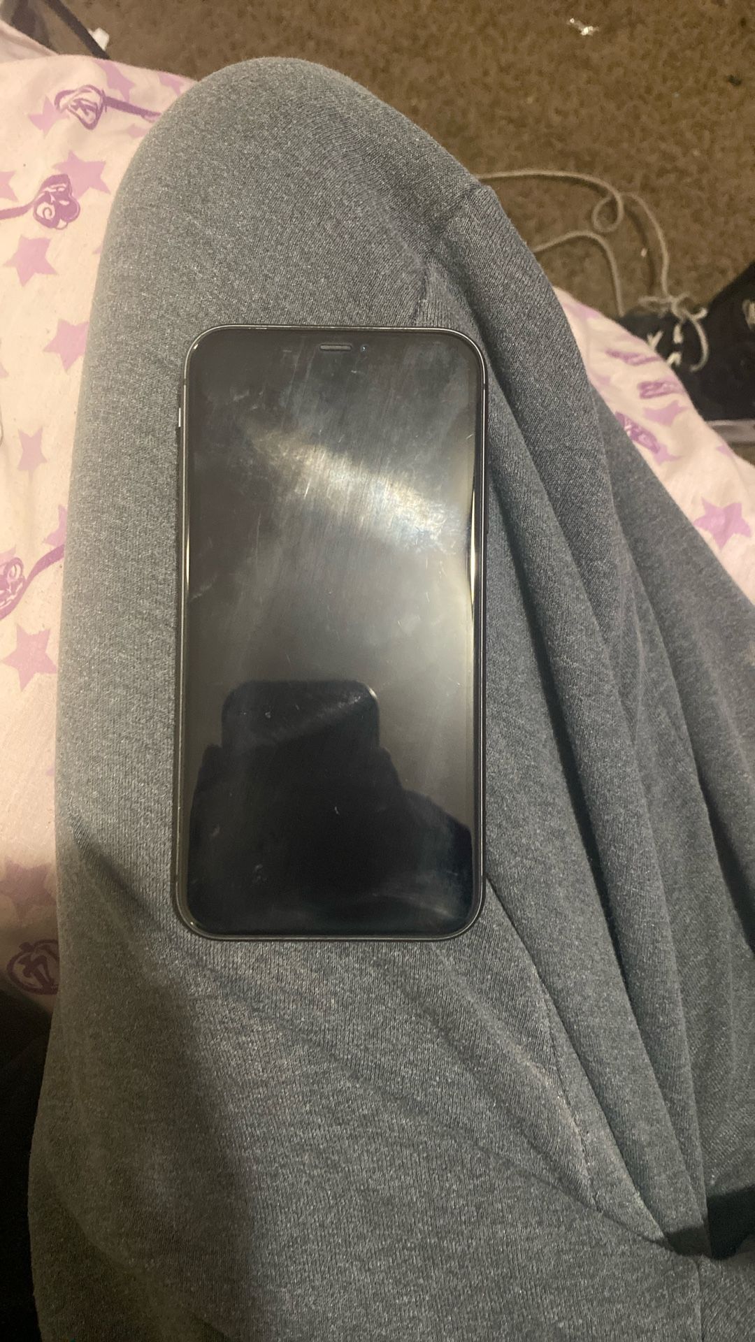 iPhone 11 (FOR PARTS ONLY)
