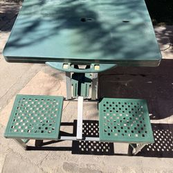 Foldable Green Picnic Table with Benches with Umbrella Hole