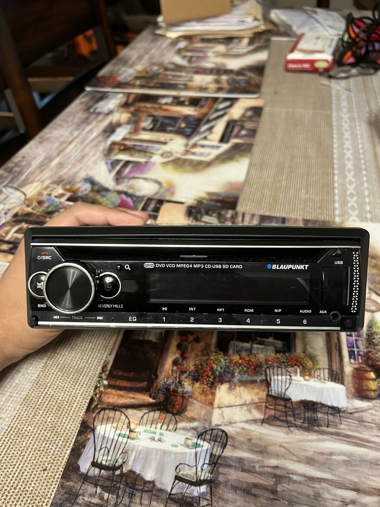 Blaupunkt Beverly Hills Bluetooth Aftermarket Radio