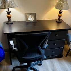 Dark Brown Black Computer Desk With Chair And Lamps