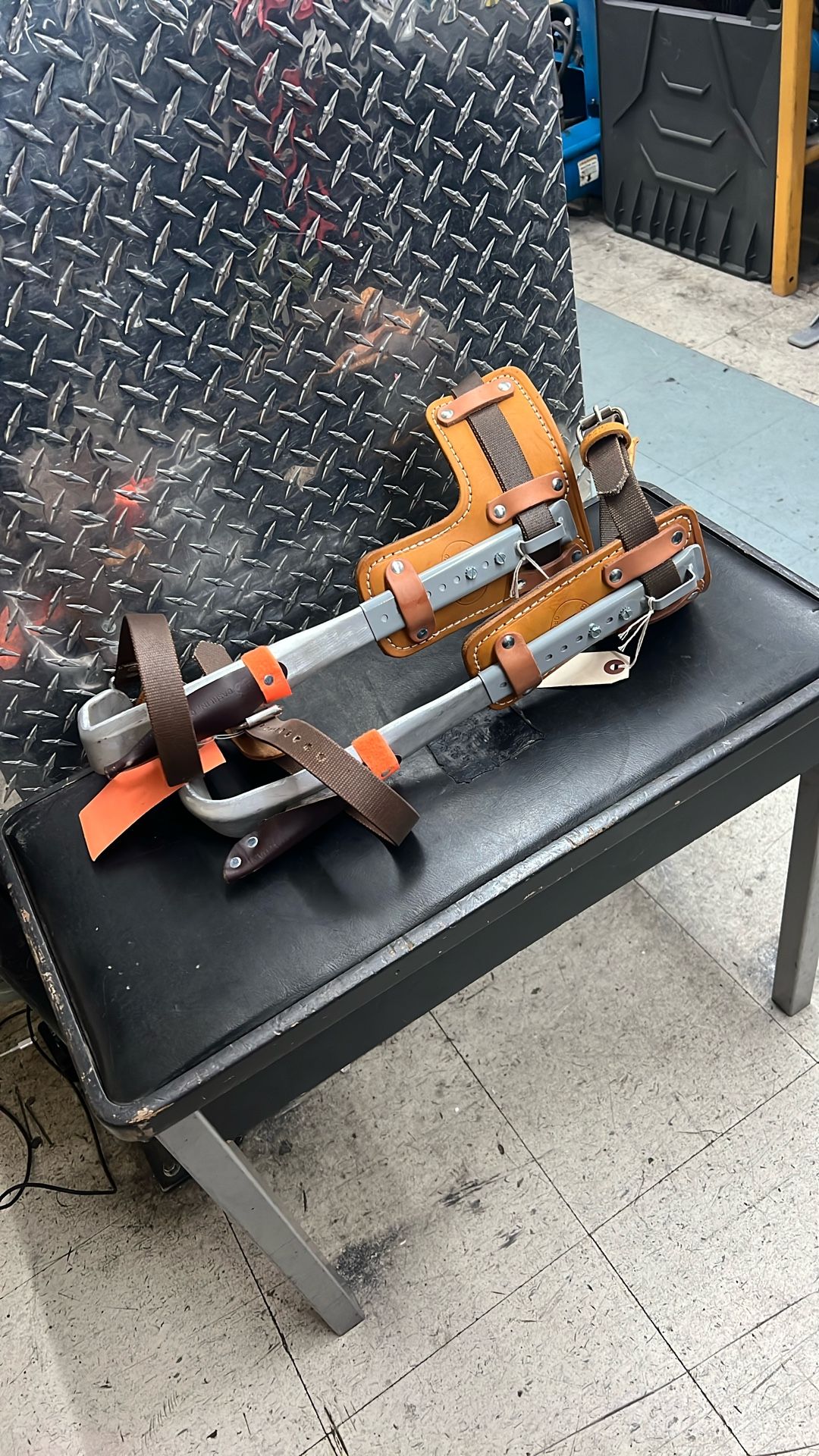 Bashlin BD14B 4N Natural Aluminum Climbing Spikes w/ Pads