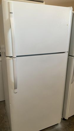 Kenmore Top Mount White Refrigerator
