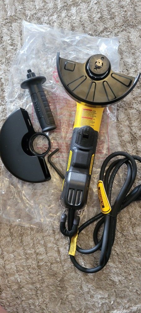 Dewalt grinder 5” 6”