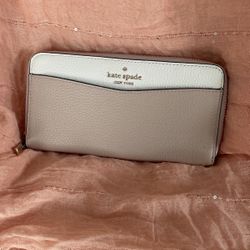 New Kate Spade Wallet