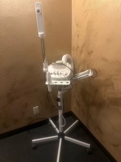 Aesthetician steamer