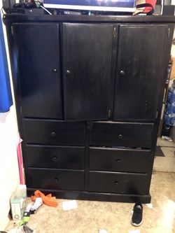Dresser