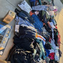 Yard Sale Today Until 11am Name Brands