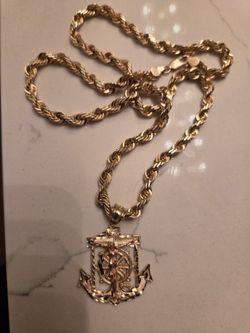 14k chain and pendant