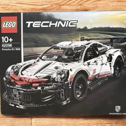 LEGO TECHNIC: Porsche 911 RSR (42096)
