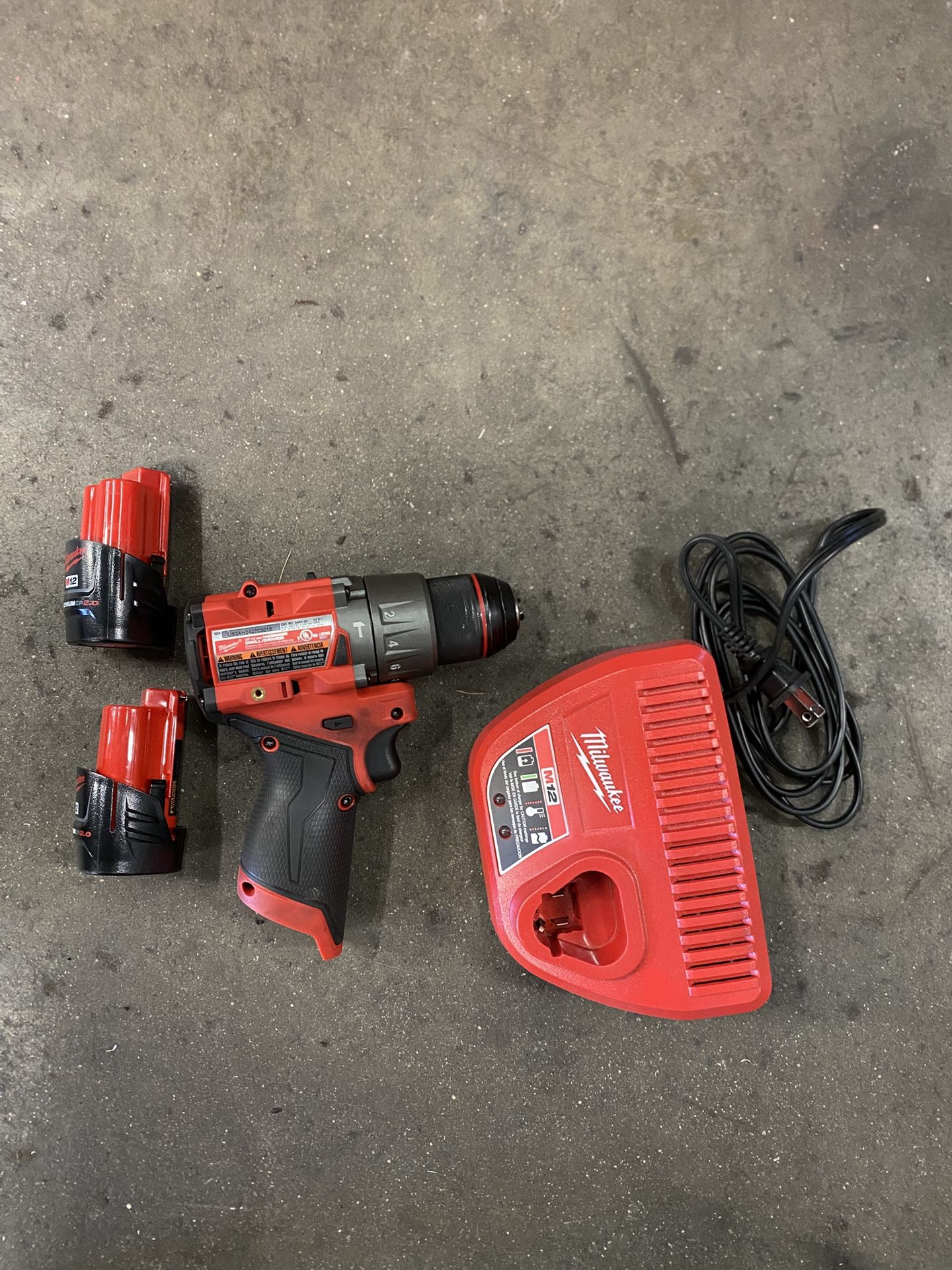 Milwaukee M12 Hammer Drill Kit (No Case)