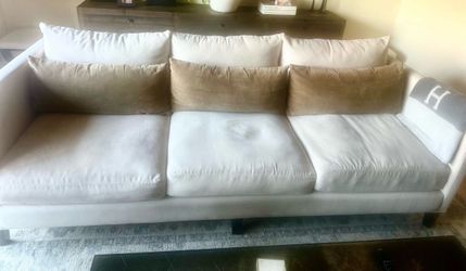 8’ sofa + 2 swivel chairs - pristine condition