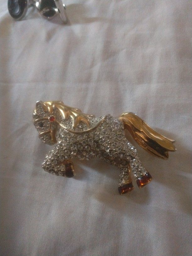 Jewelry, Costume, Horse Brooch / Pin