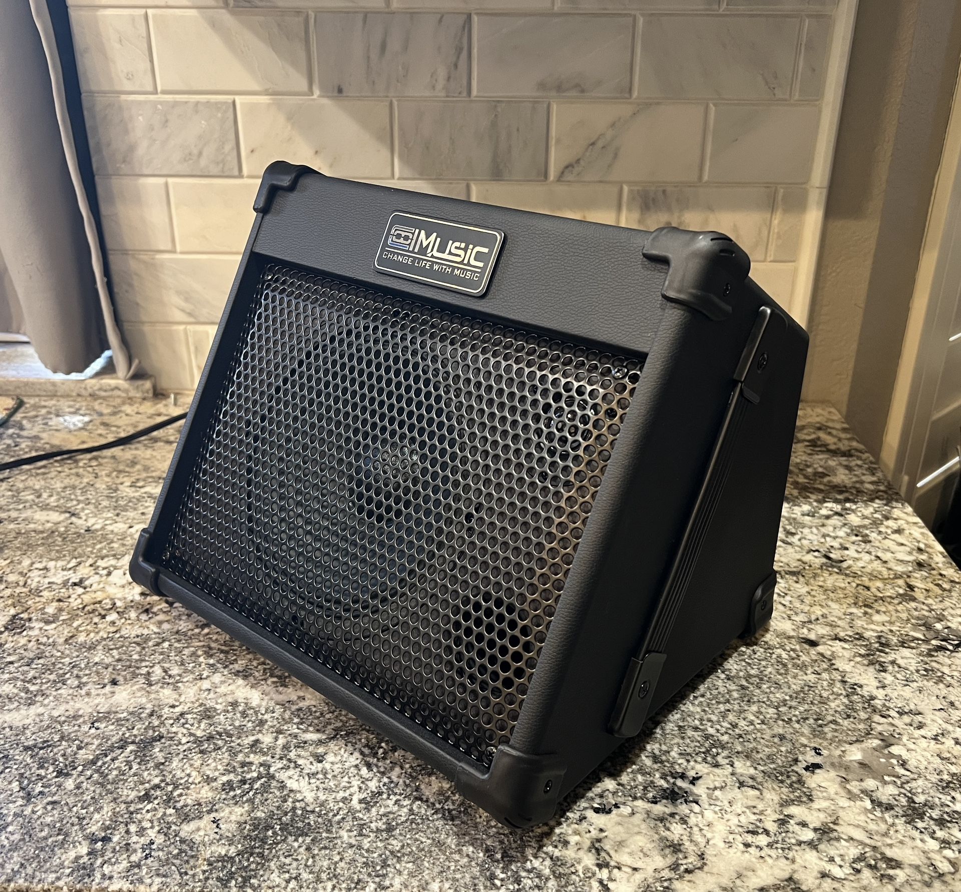 Coolmusic 40W Portable Acoustic Guitar Amplifier with Bluetooth, Rechargeable Battery, Built-in Reverb & EQ