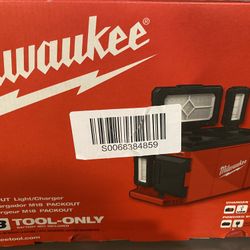 Milwaukee Packout M18 Tool Only Light