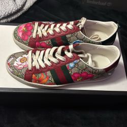 Gucci Sneakers Size 38 