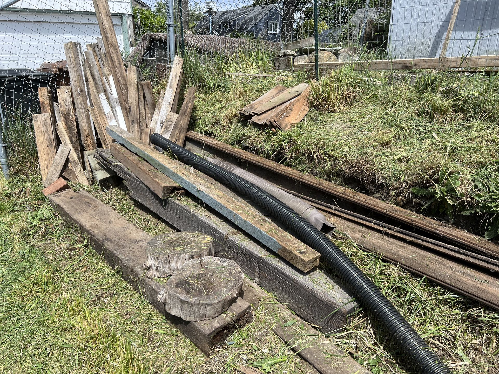 Tacoma: Project Wood And Railroad Ties, Take All. 