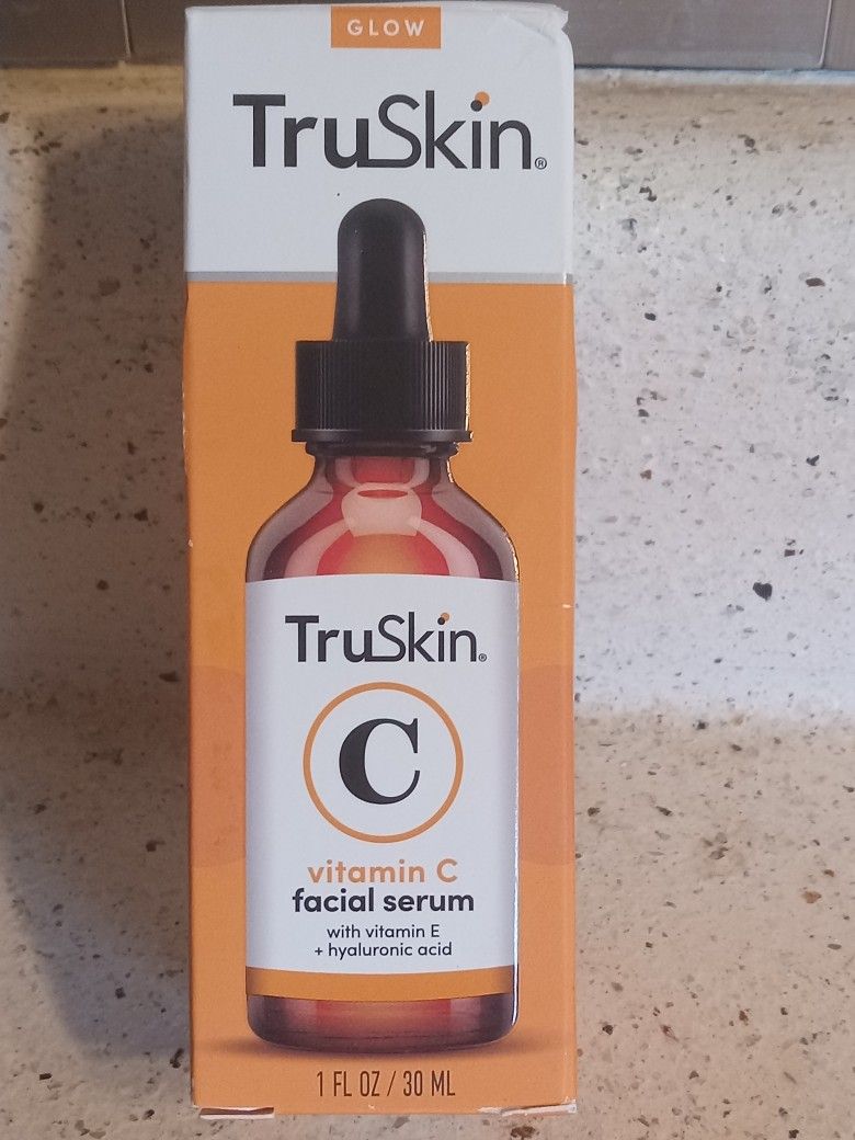 TruSkin Vitamin C Facial Serum 1 FL Oz New In Box 