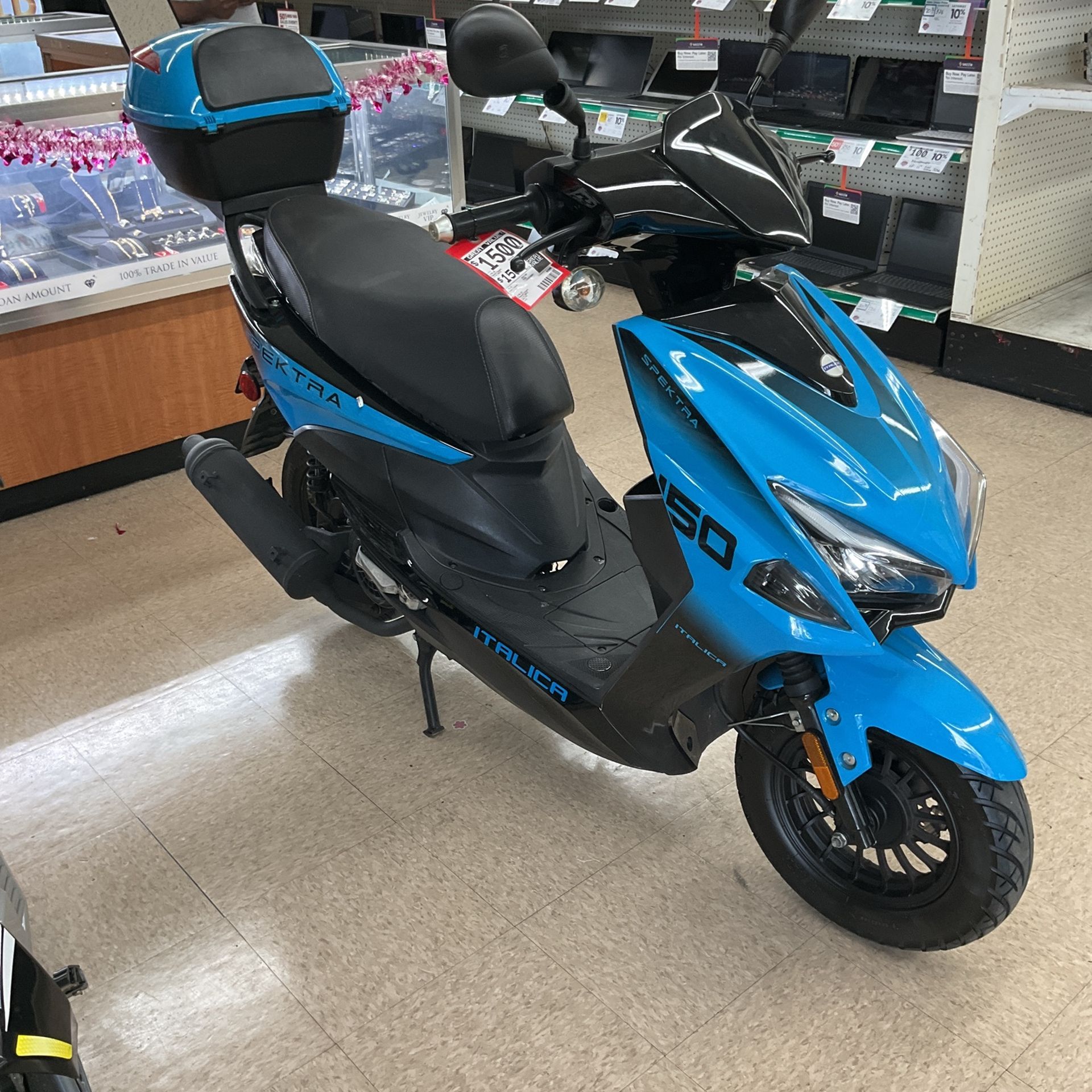 MOPED ITALICA SPEKTRA 150cc