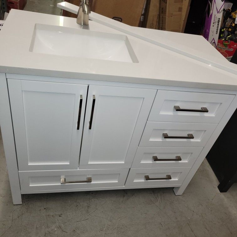 OVE Decors - LOURDES VANITY 42" WHITE