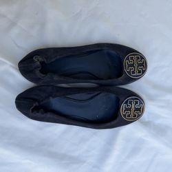 Tory Burch Reva ballet flats in navy blue suede with a gold-tone logo Size 9.5