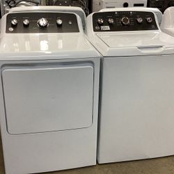 GE Washer And Dryer New Scratch And Dent Set