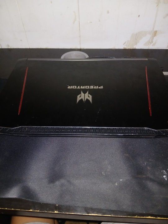 Acer Predator Helios 300