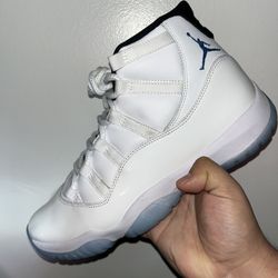 Jordan 11 Legend Blue Size 10 Og All