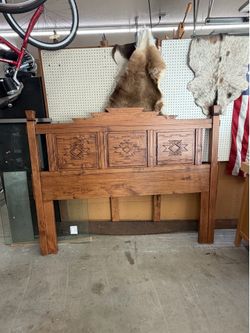 Ernest Thompson bedframe