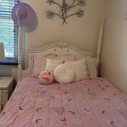 Full Size Bedroom Set