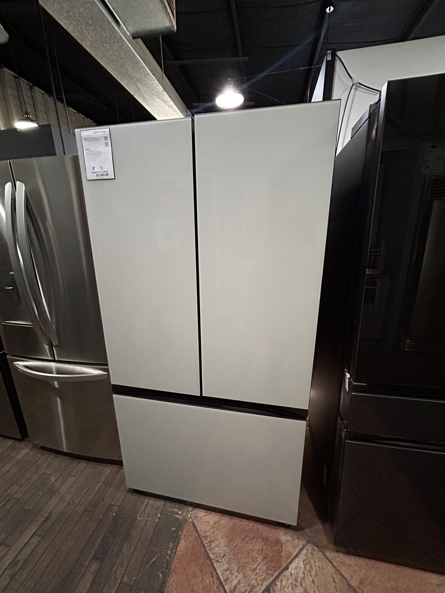 Samsung Bespoke 30cu.ft White Glass Refrigerator