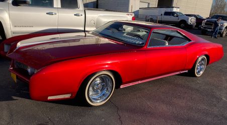 Classic 1966 Red Riviera Show Car