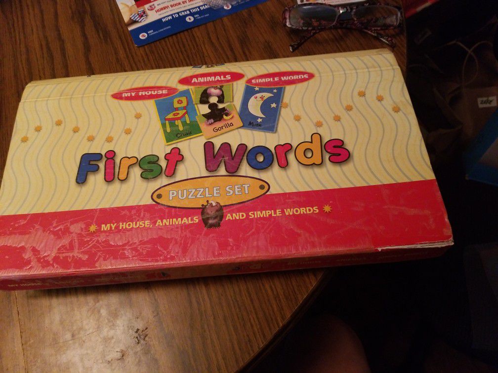 First Words Puzzle Set