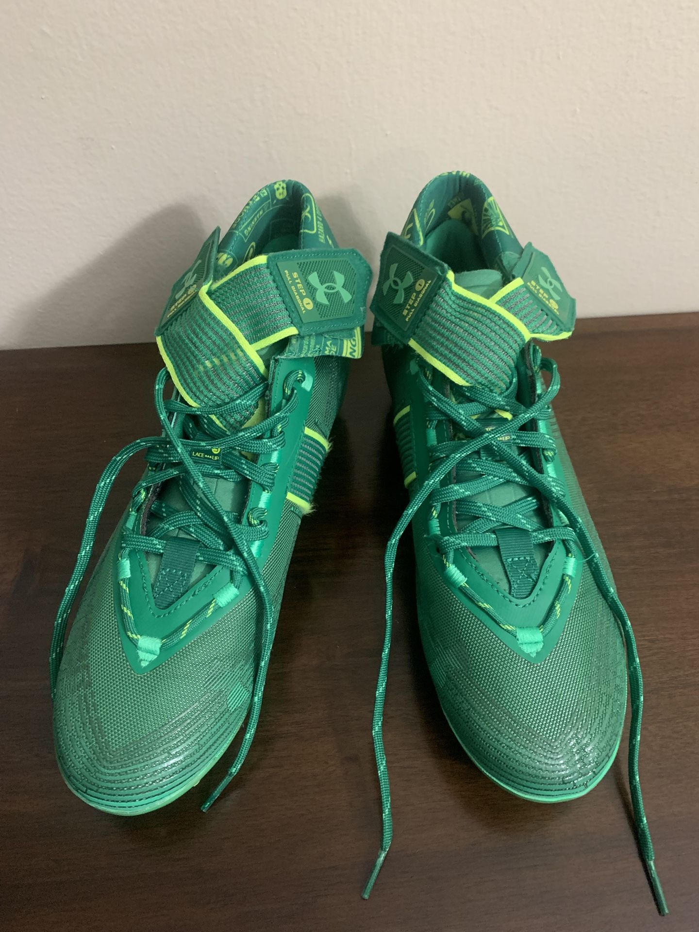 Under Armour Highlight Green Men's Football Cleats 10.5US