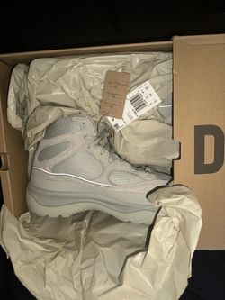 YEEZY DSRT BOOT !! (SALT)