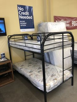 Bunk Bed with mattresses