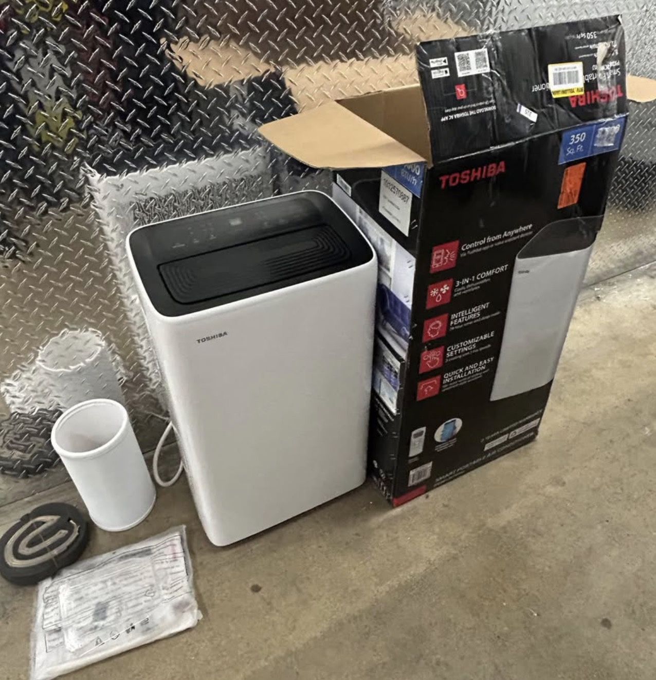 Toshiba 8,000 BTU Smart Wi-Fi Portable Air Conditioner – Cools & Dehumidifies (350 sq. ft)