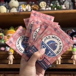 ONE random studio ghibli’s kiki’s delivery service pin badge/pin-back button