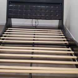 Queen Size Bed Frame 