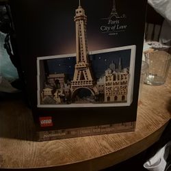 Sealed Lego Paris City Of Love Set 