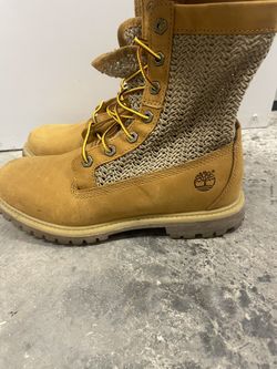 Women Timberland Open Weave Wheat Tan Boots Size 8.5 for Sale in