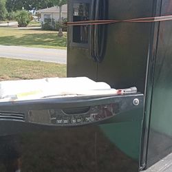 Refrigerator N Dishwasher Both Work  ! Fridge  Is Clean Inside N Great For Garage Backup N Cold Soda N  Beer  $150 For Both Or $100 For Fridge Only  