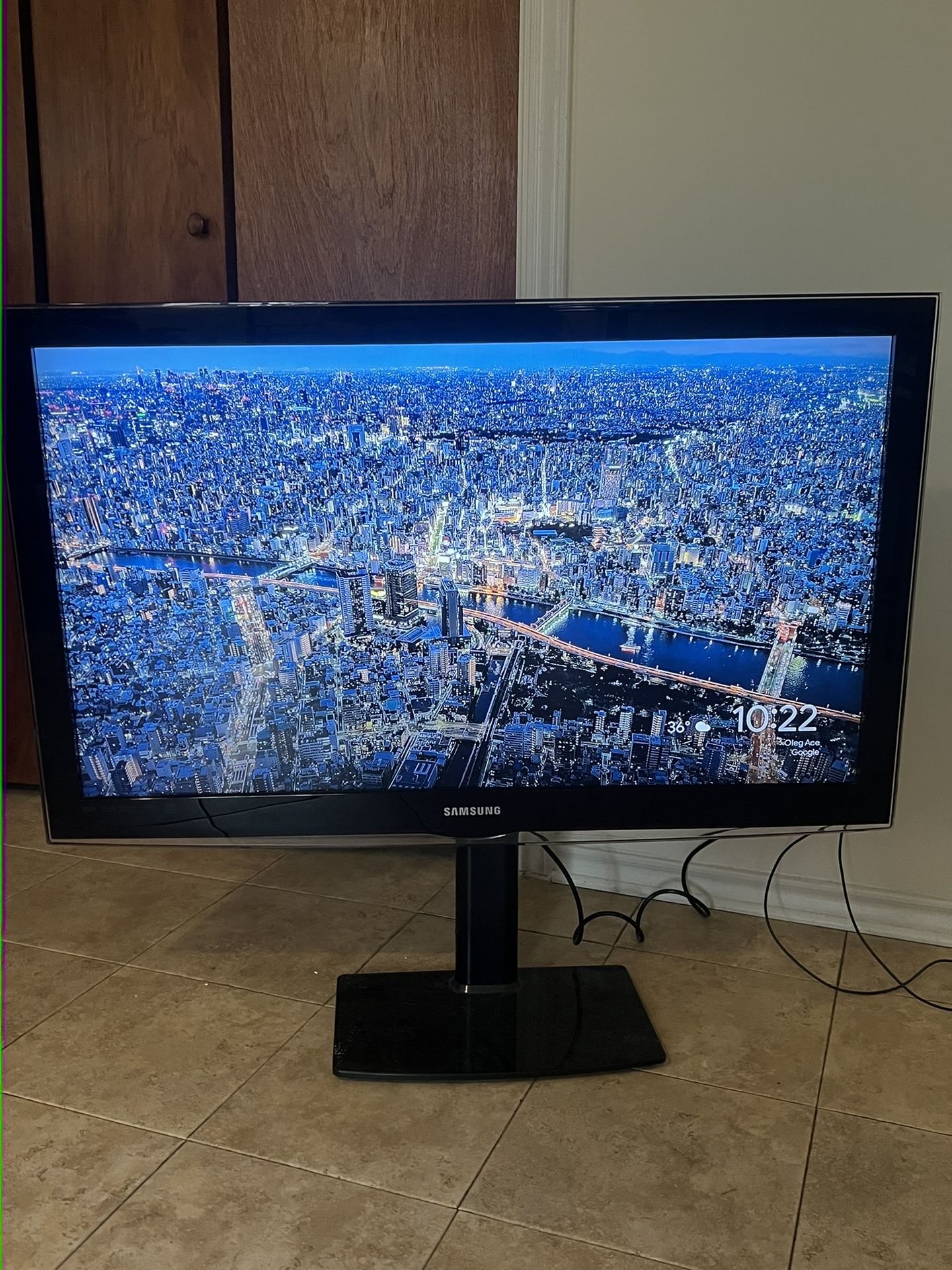 40 Inch Samsung TV With Chromecast