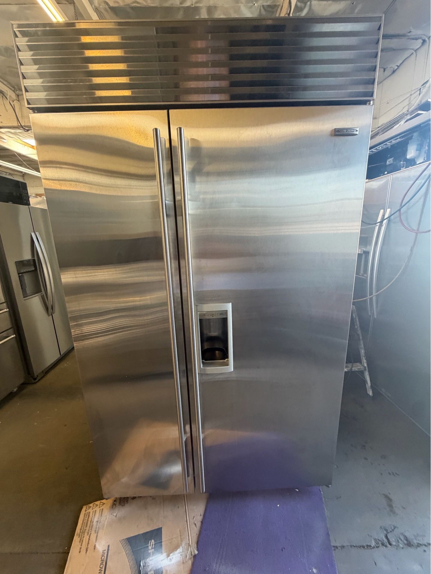 48” SUB ZERO BUILT IN STAINLESS STEEL REFRIGERATOR