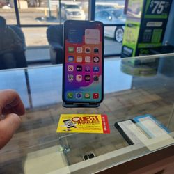 iphone 11 Pro Max  256GB Unlocked For All Carriers 