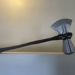 Avengers Infinity War Thor Stormbreaker Axe