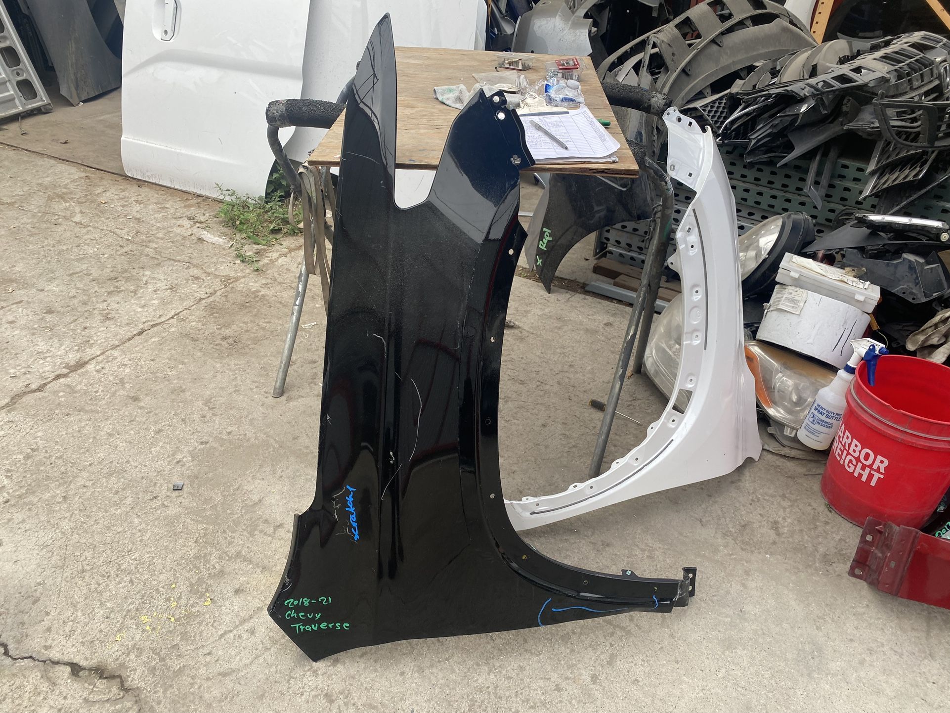 2018-2021 Chevy Traverse Right Fender