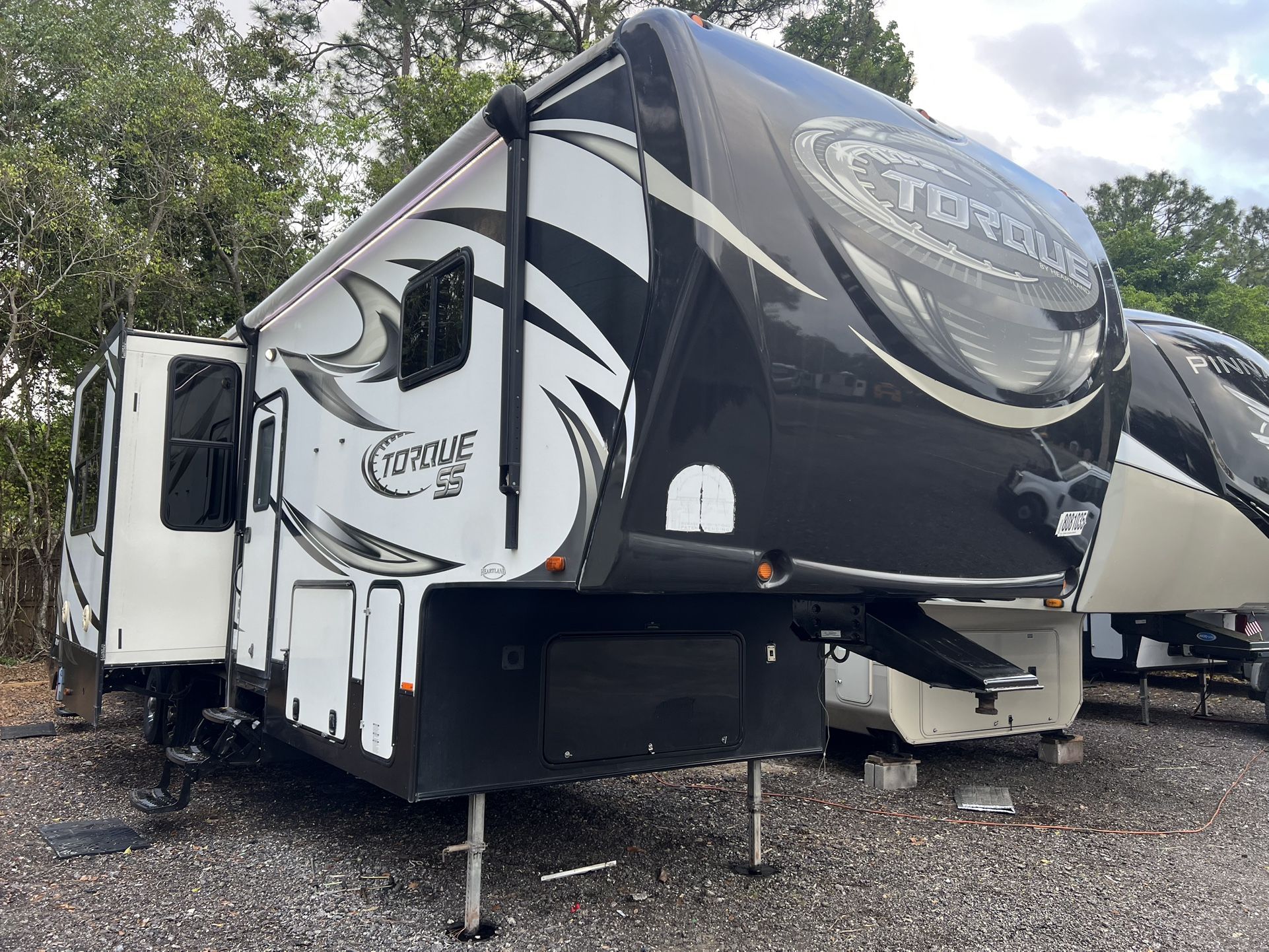 2015 TORQUE 38FT