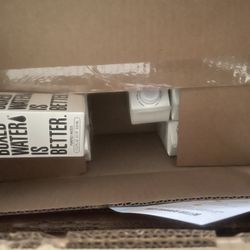 Boxed Water
