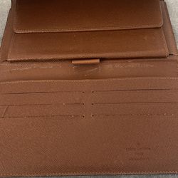 Louis Vuitton mens wallet for Sale in Los Angeles, CA - OfferUp