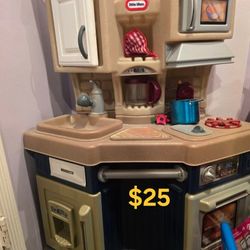 Little Tikes Kitchen